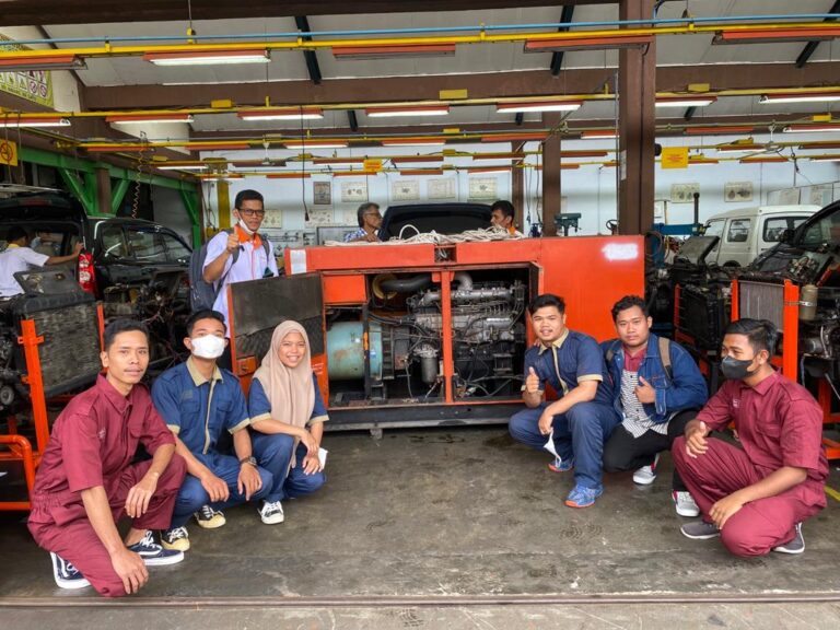 CSR PROGRAM CARE DEEPLY CAMPAIGN TO SCHOOL AND UNIVERSITY PADANG UNIVERSITY WEST SUMATERA